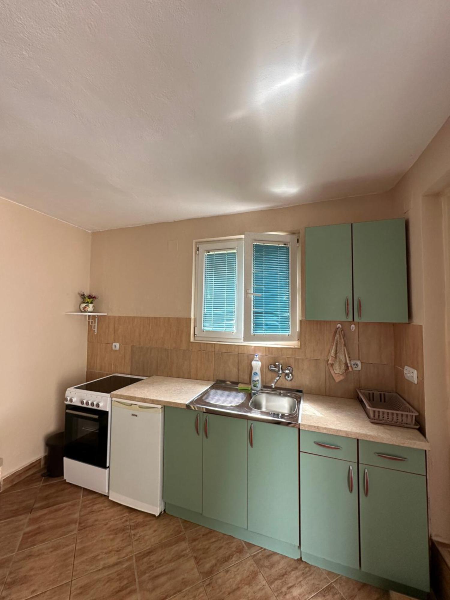 Apartman Nina Risan Exteriör bild